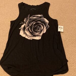 New women’s Lucky Brand tank top. Black with rose design